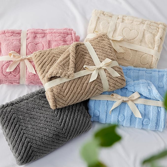 Bedsure Dog Blanket for Small Dogs Washable - Image 7